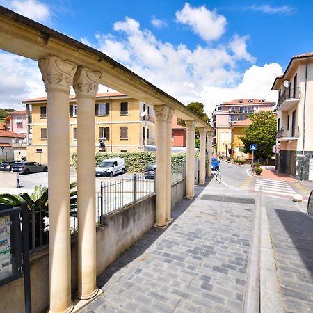 Ferienwohnung Casa Di Elena A 300 Mt Dal Mare San Lorenzo al Mare Exterior foto